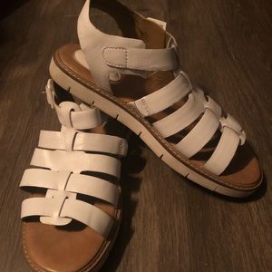 CLARKS artisan white leather strappy sandals